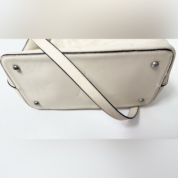 Source Unknown Cream Monogram Drawstring Shoulder Bag New - Picture 4 of 10